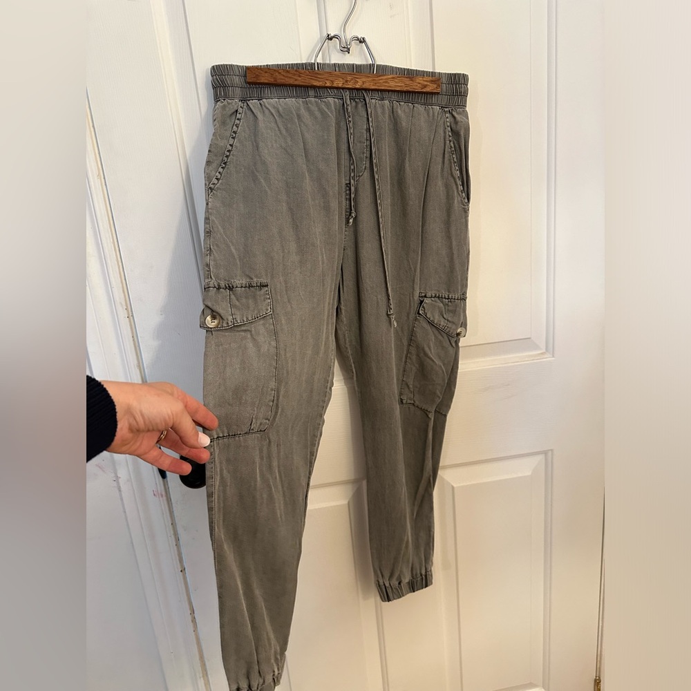 Dress Forum Cargo Pant